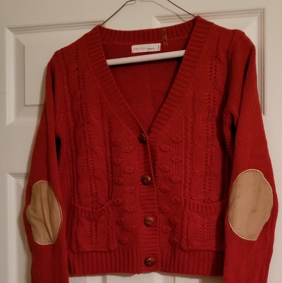 Love Tree red cable knit sweater, small - Picture 3 of 5